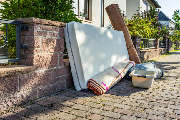Best Carpet Removal and Disposal  in Worthington, KY